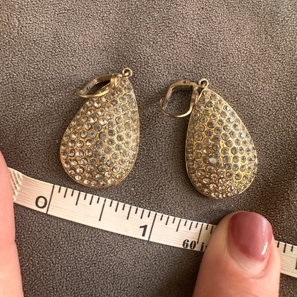 Elegant Gold Teardrop Earrings with a sparkly crystals in dot design Date Night - Picture 5 of 10